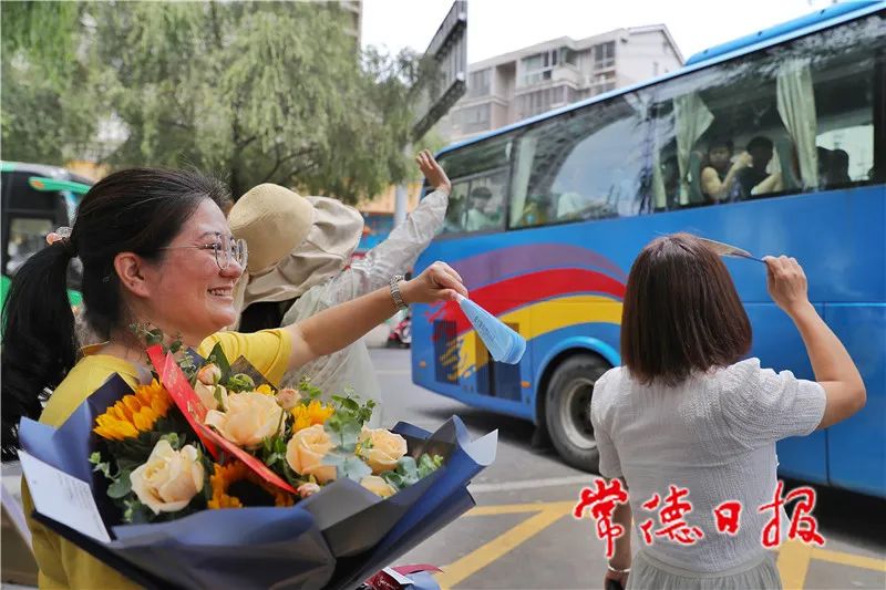 高考结束7.jpg