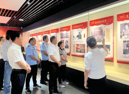 ac1c3996c8cd4202bfb93f772e5620c2.png 澳门新葡新京在线