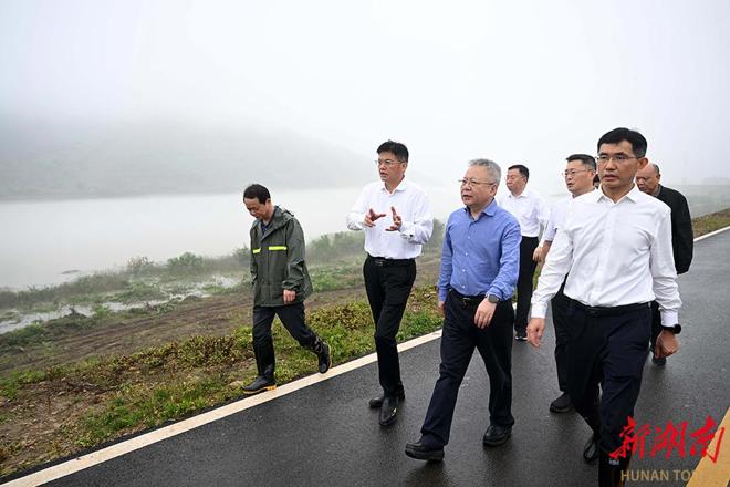 沈晓明赴常德市检查督导防汛救灾和烟花爆竹产业风险隐患排查整治工作