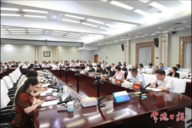 全市树立和践行正确政绩观学习教育安全生产工作专题调度会召开